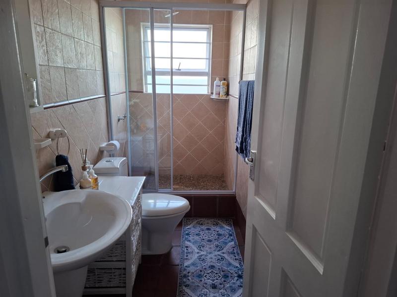 4 Bedroom Property for Sale in Dwarskersbos Western Cape